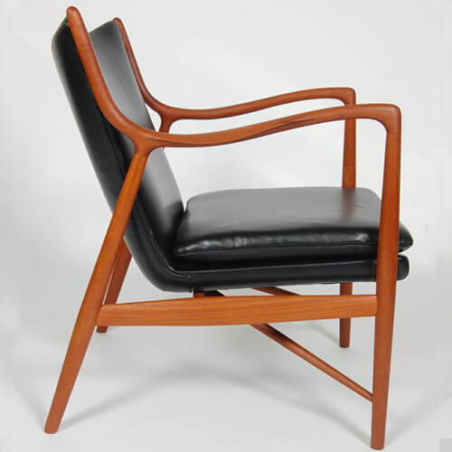 Finn Juhl NV-45 Lounge Chair Replica